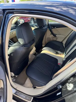 2010 Acura TSX photo 9