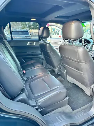 2015 Ford Explorer XLT photo 8