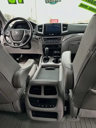 2016 Honda Pilot EX-L photo 9