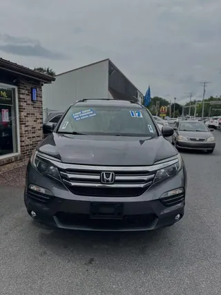 2017 Honda Pilot EX-L photo 2