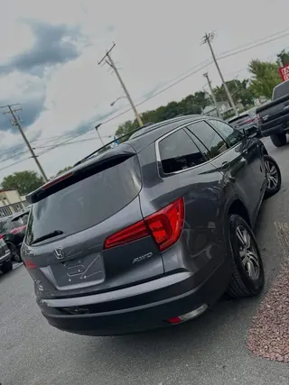 2017 Honda Pilot EX-L photo 4