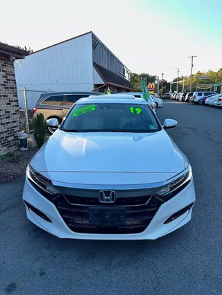 2019 Honda Accord EX photo 3
