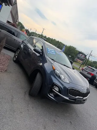 2020 KIA Sportage EX photo 3