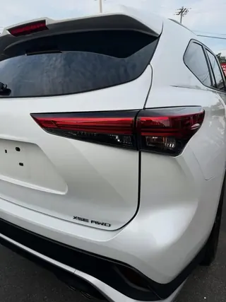 2023 Toyota Highlander XSE photo 7