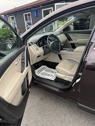2009 Mazda CX-9 Touring photo 12